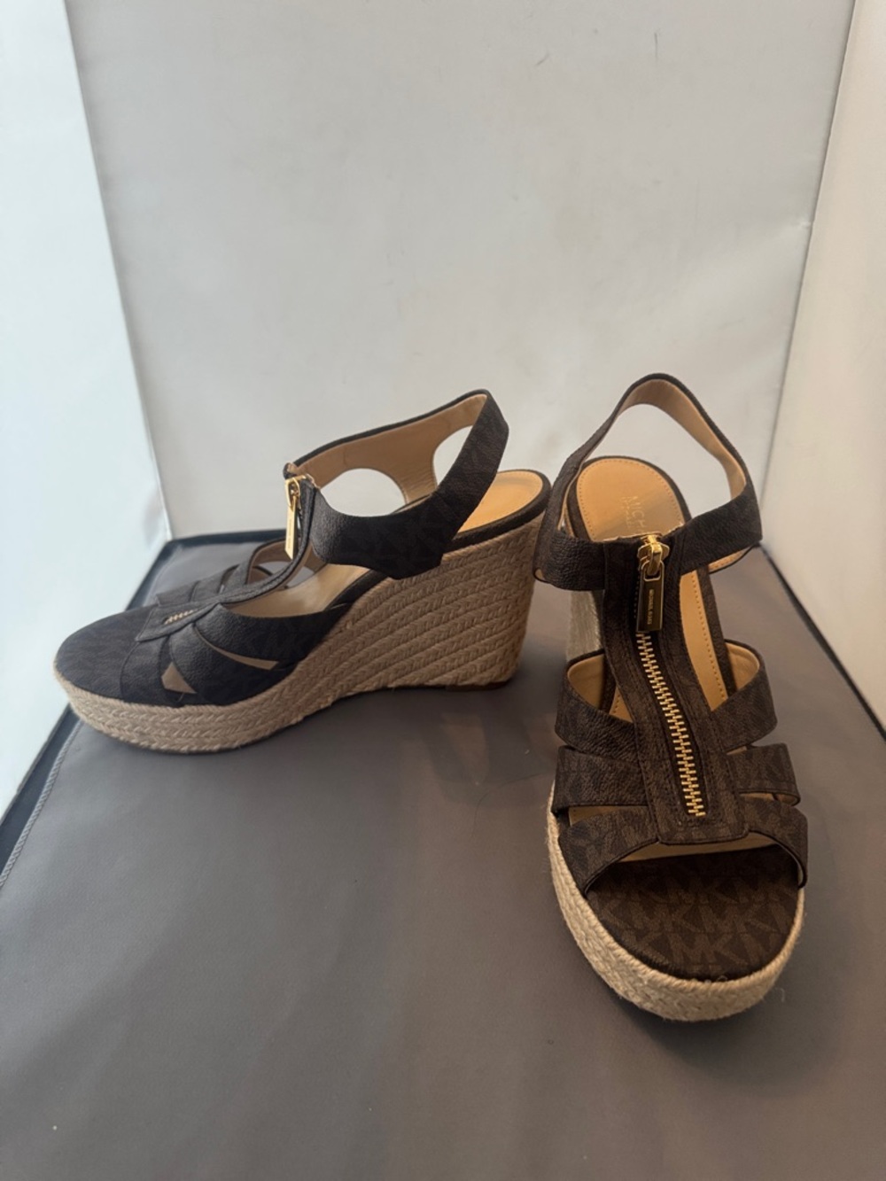 Michael Kors Women’s Brown Wedge Sandals with Front Zip size 7.5